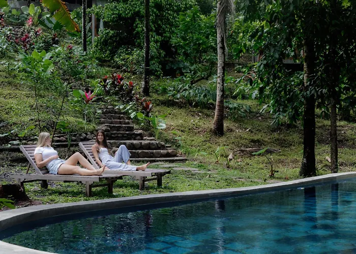 Lodge Bali Secret Jungle Selemadeg (Bali)